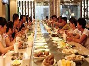 ¿Por qué el equipo de olla caliente giratoria es popular en todo el país?