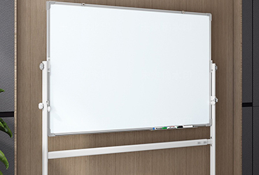 Xizang strives to build an information-based campus, and classroom blackboards have become
