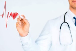 What are the risk factors for hypertension?