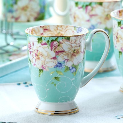 Bone china cup
