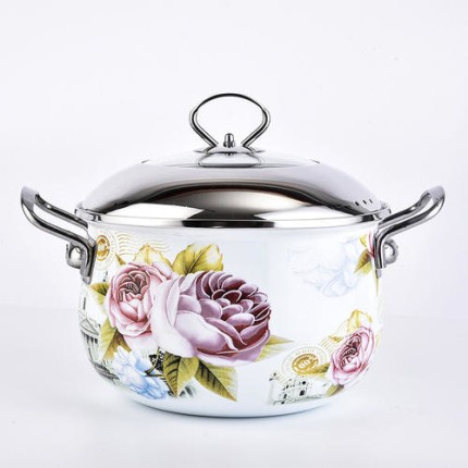 Soup pot