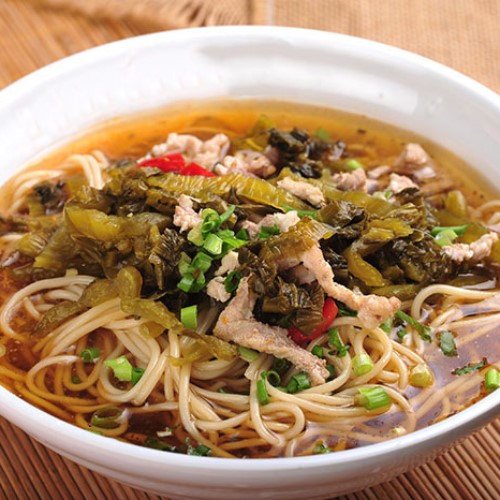 Snow cabbage shredded pork noodles